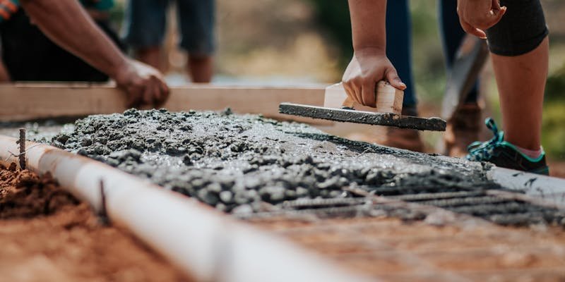 Do que preciso para iniciar uma construção no Rio de Janeiro?